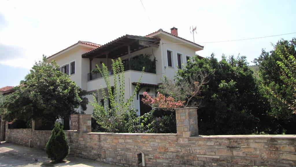 Rafaela House Апартаменты *